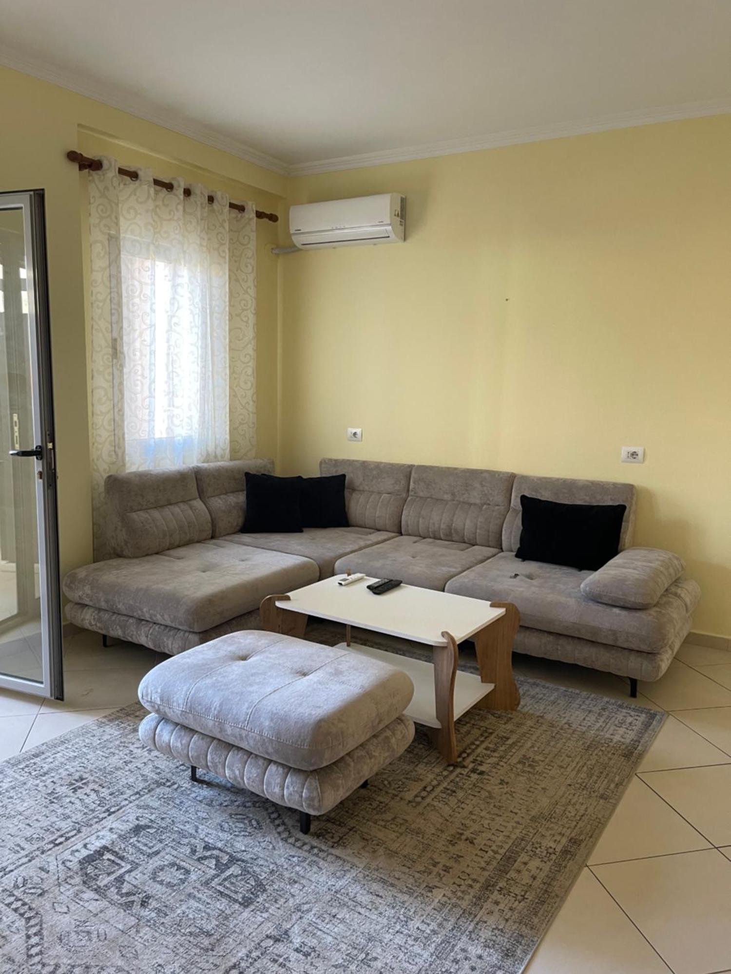 New Baazar Terrace Apartment Tirana Kültér fotó